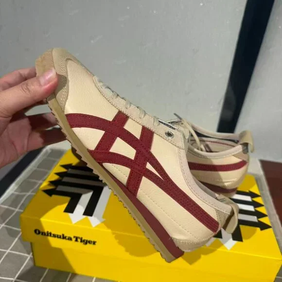 Onitsuka Tiger MEXICO 66 SD Low-top Sneakers for Women - Picture 2 of 6